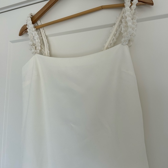 NWT ALEXIS White Shayanne Dress in White - Picture 4 of 8